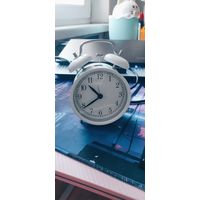 Будильник IKEA DEKAD белый оригинал