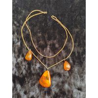 Цепочка с тремя полвесками из янтаря СССР