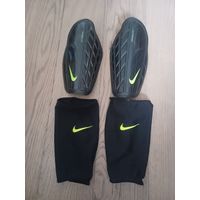 Щитки Nike Protegga Pro футбольный