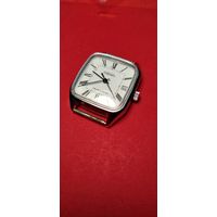 Часы Ракета. На ходу. С рубля. Превосходное. (03)