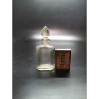 Флакон от парфюм СССР.