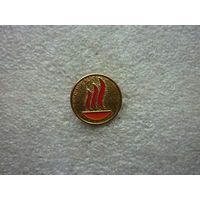 Знак фрачный. Костер факел пламя. Логотип эмблема. Латунь цанга.