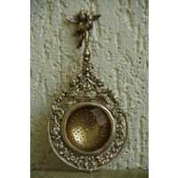 Ситечко для заварки чая , лить , латунь с серебрением  ( 9 см  х 17,5 см )