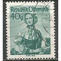 Австрия. Национальные костюмы. Вена. 1948г. Mi#902.