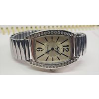 Часы "Луч-Дамские" красивые,механика старт с 1 рубля!