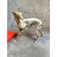 Редкая металлическая статуэтка. СобакаЛевретка клеймо Европа много Лотов с рубля