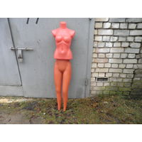 Манекен или части манекена.С рубля.