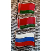 Значки. Фрачник. Флаги.