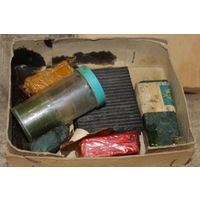 КОРОБКА СССР С ПРИНАДЛЕЖНОСТЯМИ ДЛЯ СМАЗКИ И УХОДА ЗА ЛЫЖАМИ