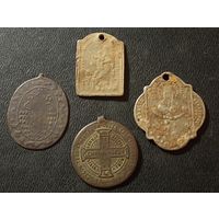 Медальоны старинные-4 шт.