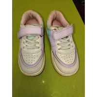 Кроссовки на девочку, р.27, б.у