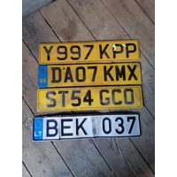 Номерные знаки авто.