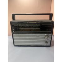 Старт с 1 рубля! Радиоприёмник ВЭФ 202! Смотрите другие лоты и предлагайте Ваши цены!