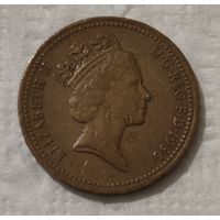 Великобритания 1 пенни, 1986 (14-12-48)