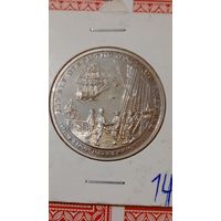 Медаль 250 лет открытия русской Америки,встреча Измайлова и Джеймса Кука