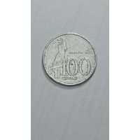 Индонезия 100 рупий 2001 года .