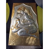 Чеканка панно женщина, мальчик, голубь