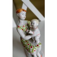 Статуэтка материнство ЛФЗ в коллекционном состоянии