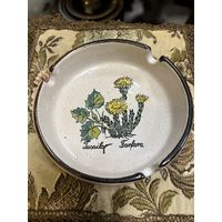 Пепельница