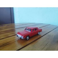 Волга 3102,цвет красный ,СССР ,на комментарии не отвечаю ,старт 100 руб