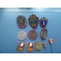 Знаки, значки, медали