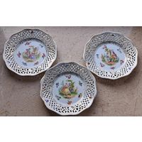 Тарелка ажурный фарфор Мадонна Royal Dresden середина ХХ века, 3 штуки.