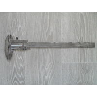 Штангенциркуль.42 см,шкала 35 см.