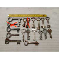 Ключи старинные . и редкие ,есть вагонные.Цена за все