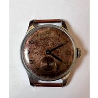 Часы победа пчз ссср,1 квартал 1957г медный цифер на ходу,с рубля