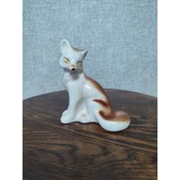 Статуэтка фарфоровая лиса, лисёнок.