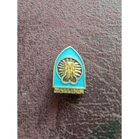 Знак эстонский тяжёлый