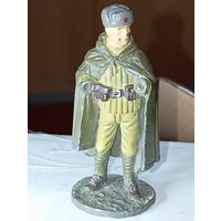 Солдат . Снайпер РККА  1941 - 1942 г. Металл , 6 см .