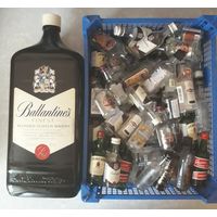 Бутылочки разные (56+1 шт.). Цена за все.