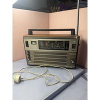 Старт с 1 рубля! Радиоприёмник океан 214! Смотрите другие лоты и предлагайте Вашу цену!