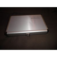 Кейс алюминиевый Goochie 28x18x4(см) на деревянной основе.С рубля.