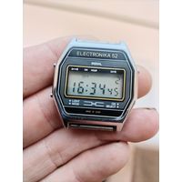 Часы электроника 52 с доками и коробкой