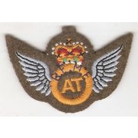 Нарукавный знак авиационного техника ВВС Великобритании