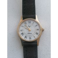 Часы луч кварц 50 лет МАЗ позолота