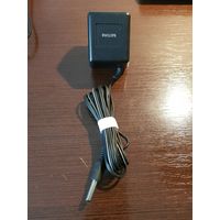 Блок питания PHILIPS   (1,3V 1500mA)