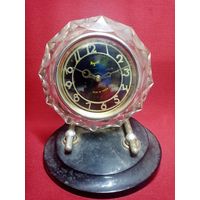 С 3 рублей без мц. часы настольные Majak USSR, 22х15х15см.