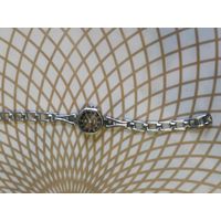 Часы наручные  с браслетом ЛУЧ  . В ремонт,коллекцию,на запчасти. Состояние на скане.