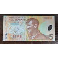 Новая Зеландия 5 долларов 2005 г P-185b.3 полимер UNC