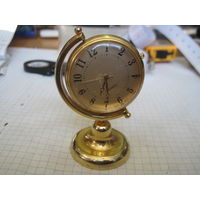 Часы кварц 7 см.