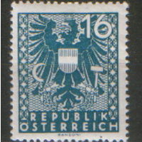 Марка из серии 1945г. Австрия "Новый национальный герб" MNH