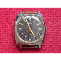 Часы наручные ЗИМ СССР.