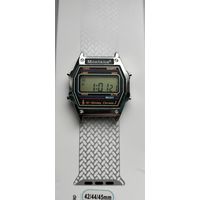 Часы электронные.