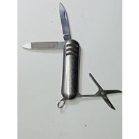 Перочинный нож .