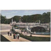 Распродажа коллекции открыток с видами мостов