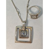 Серебряный комплект 925 пр. Кулон на цепочке и кольцо 19,5 мм. С рубля