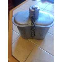 Фляжка с клеймом